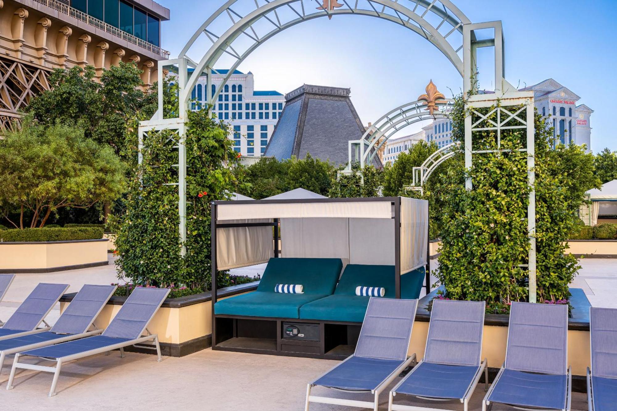 Paris Las Vegas Hotel & Casino (Adults Only) Esterno foto "The Garden of the Caesars"