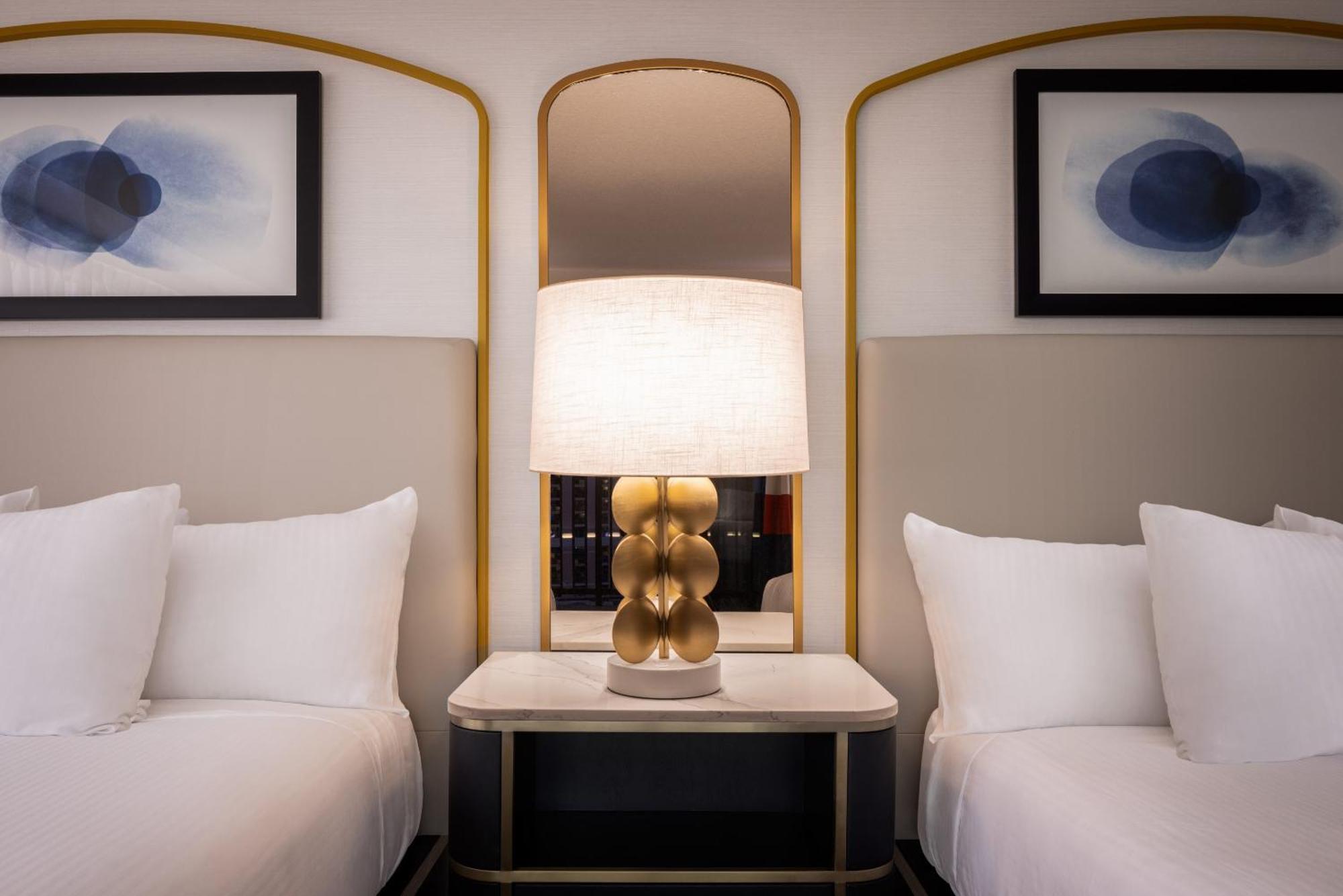 Paris Las Vegas Hotel & Casino (Adults Only) Esterno foto "The hotel is a work of art."