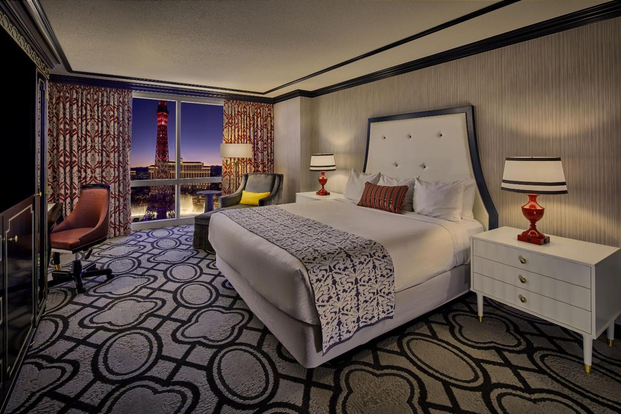 Paris Las Vegas Hotel & Casino (Adults Only) Esterno foto A room at Caesars