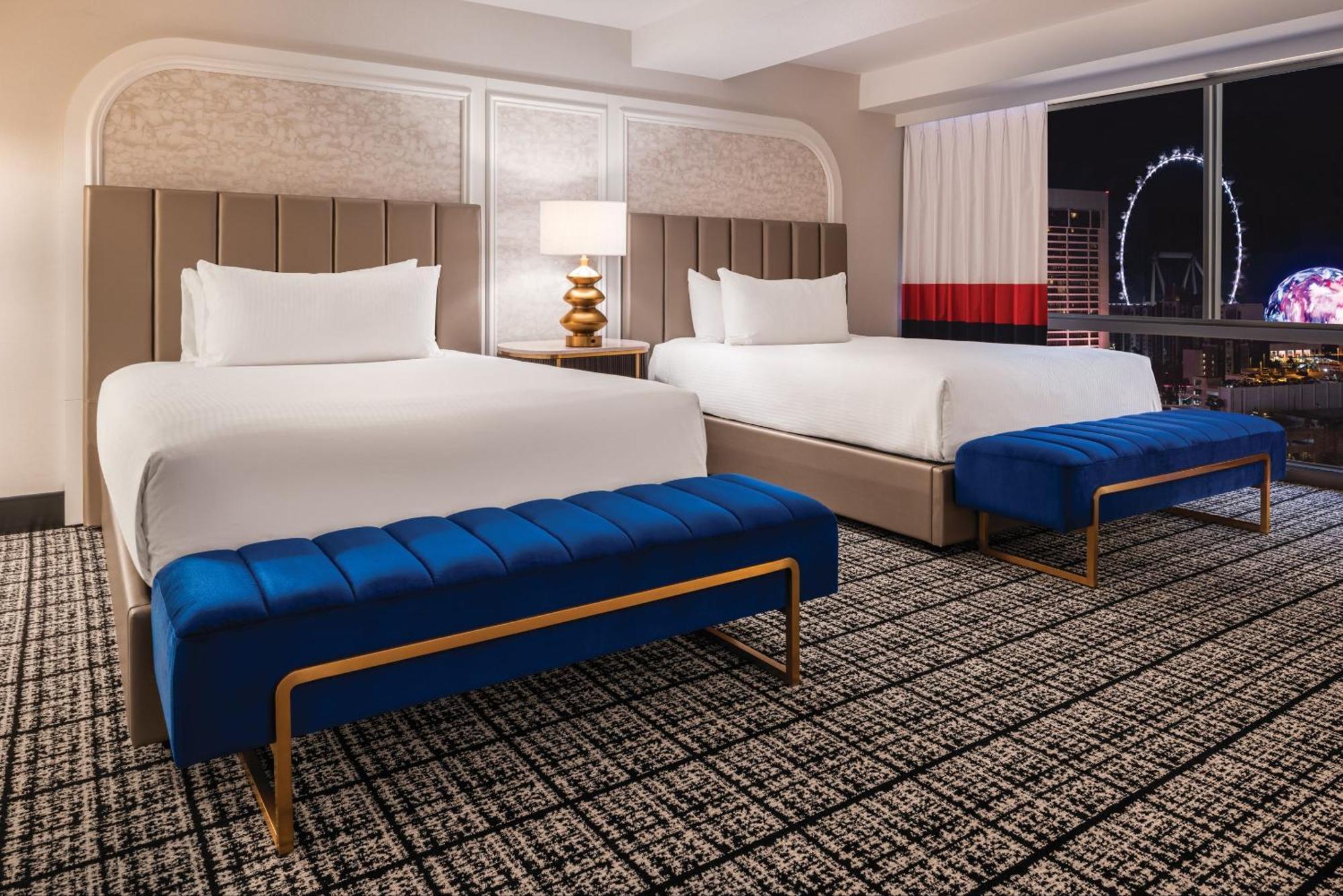 Paris Las Vegas Hotel & Casino (Adults Only) Esterno foto A view of the room